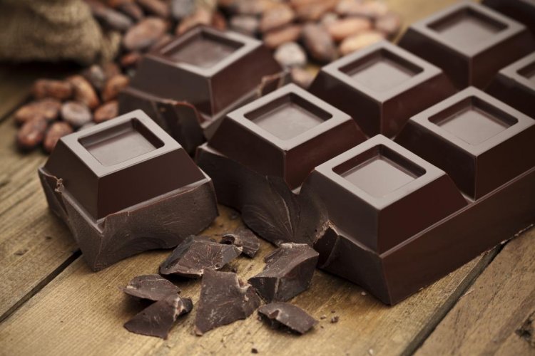 7 فوائد صحية  للشوكولاتة الداكنة
